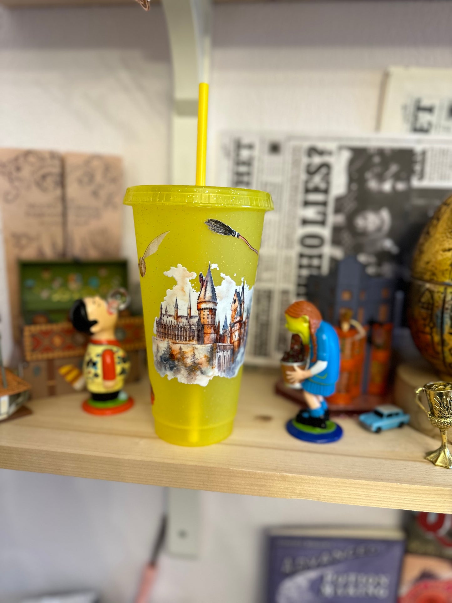 Magic school ✨ glass with lid and straw
