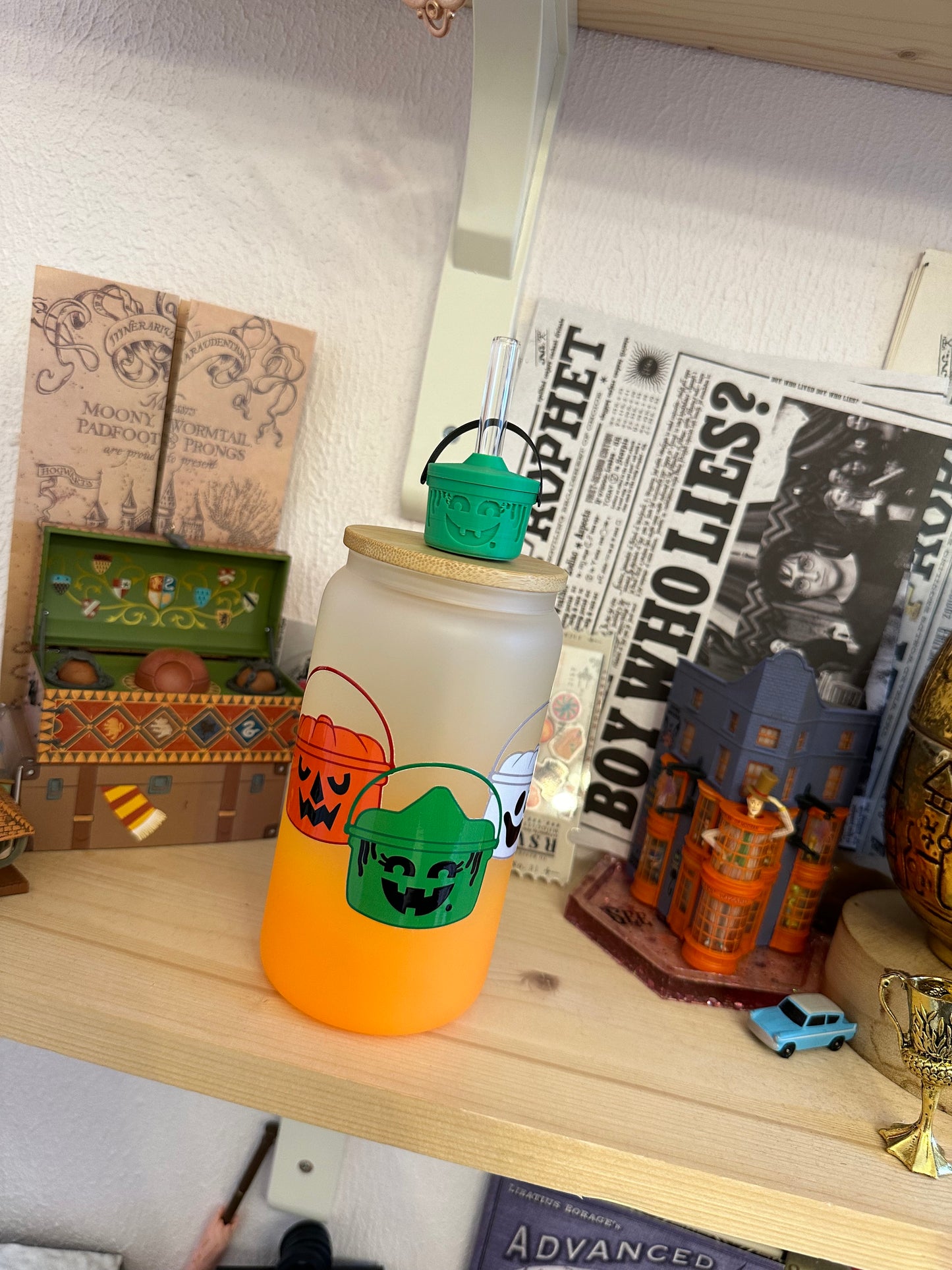 Nostalgie mode spooky - Bucket ✨ verre givré orange avec paille et couvercle bambou