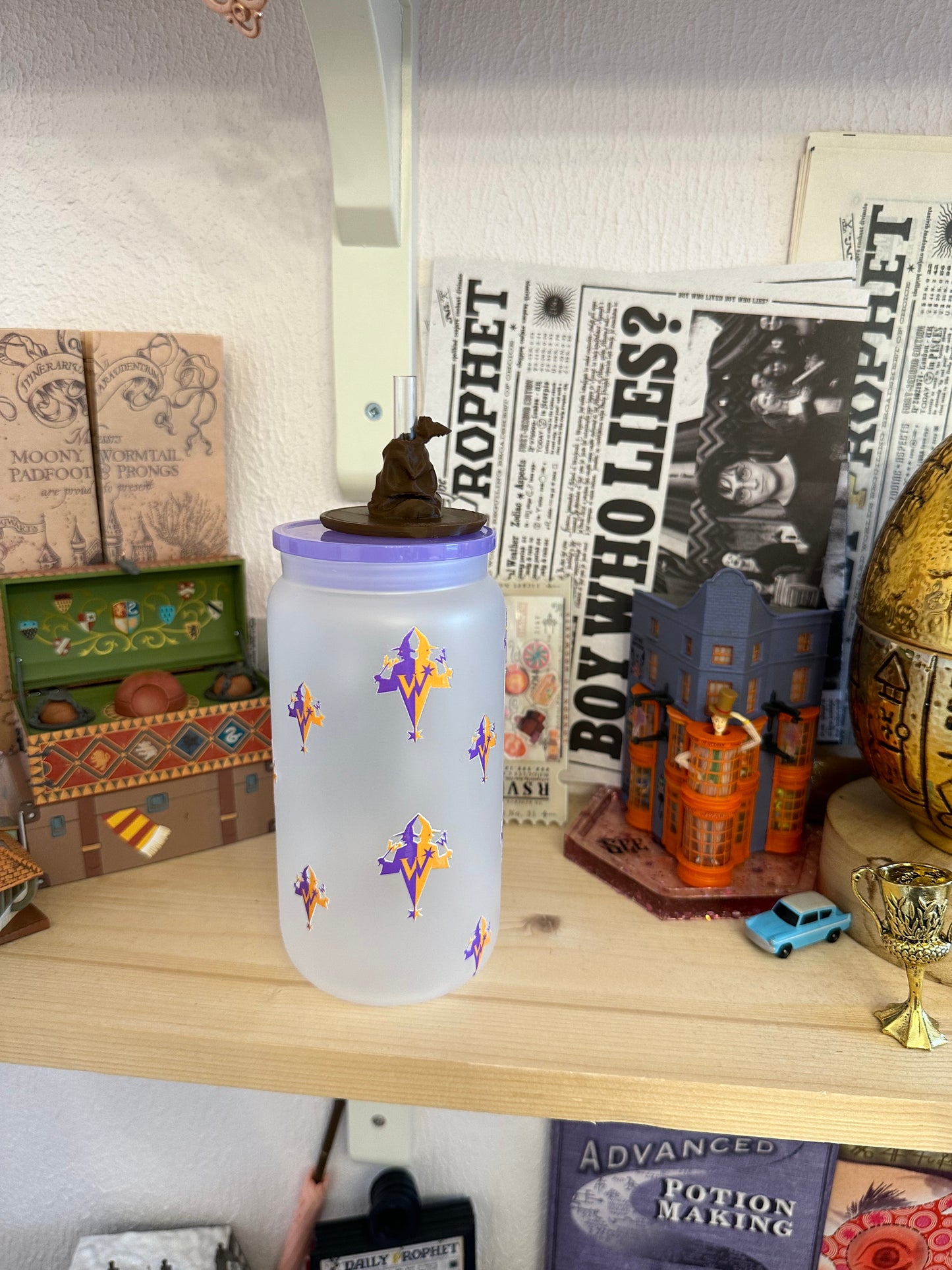 The twins' boutique ✨ glass with straw and purple plastic lid