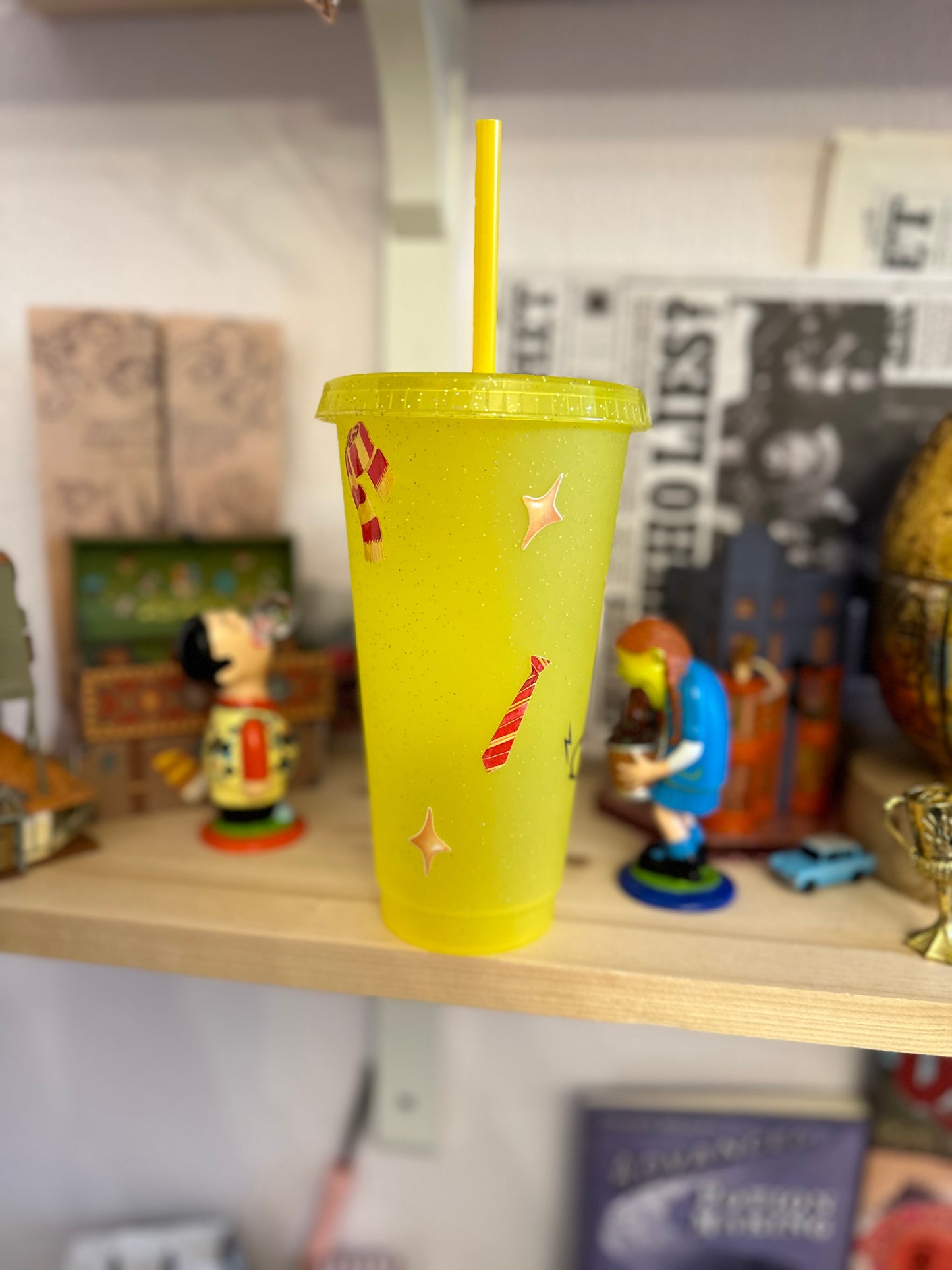 Magic school ✨ glass with lid and straw