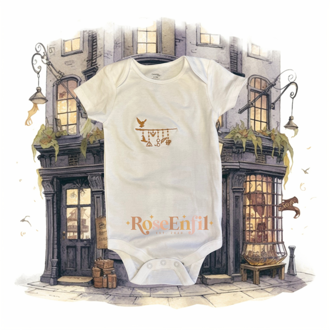 Précommande - Cache-couche Onesie -Design brodé - Bébé