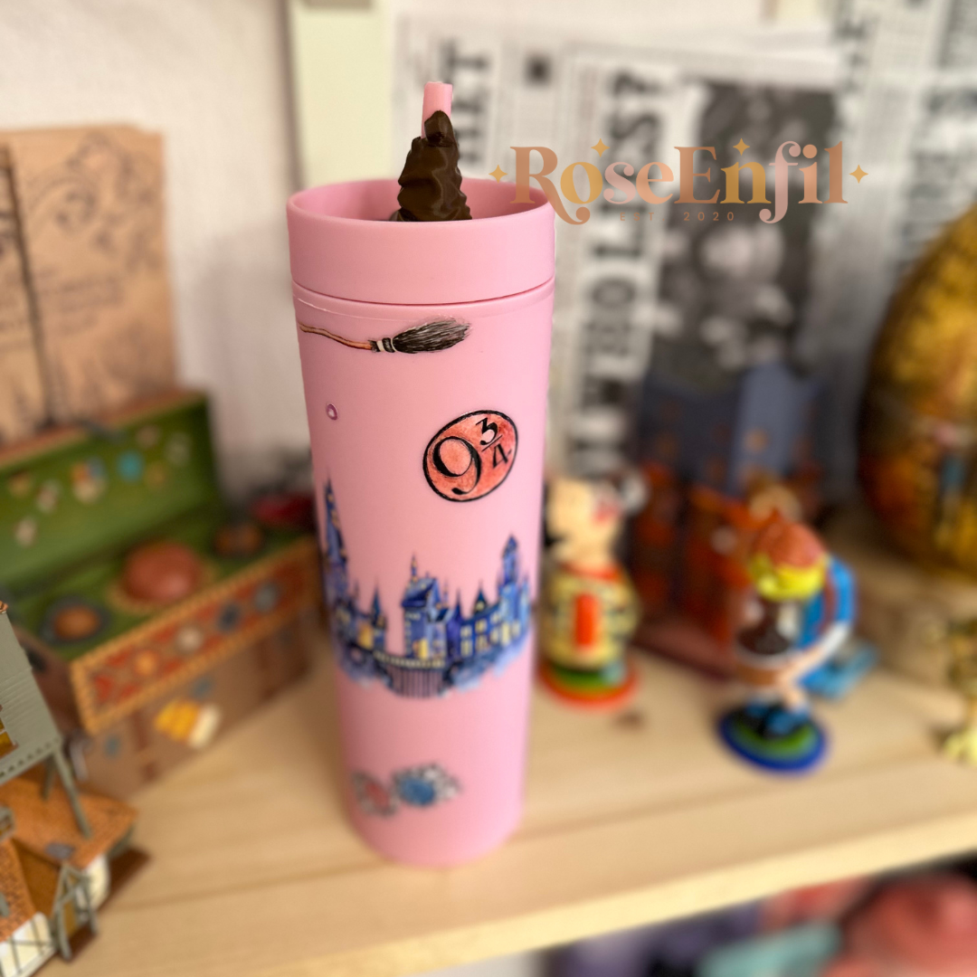 Symboles magiques ✨ Tumbler de couleur rose