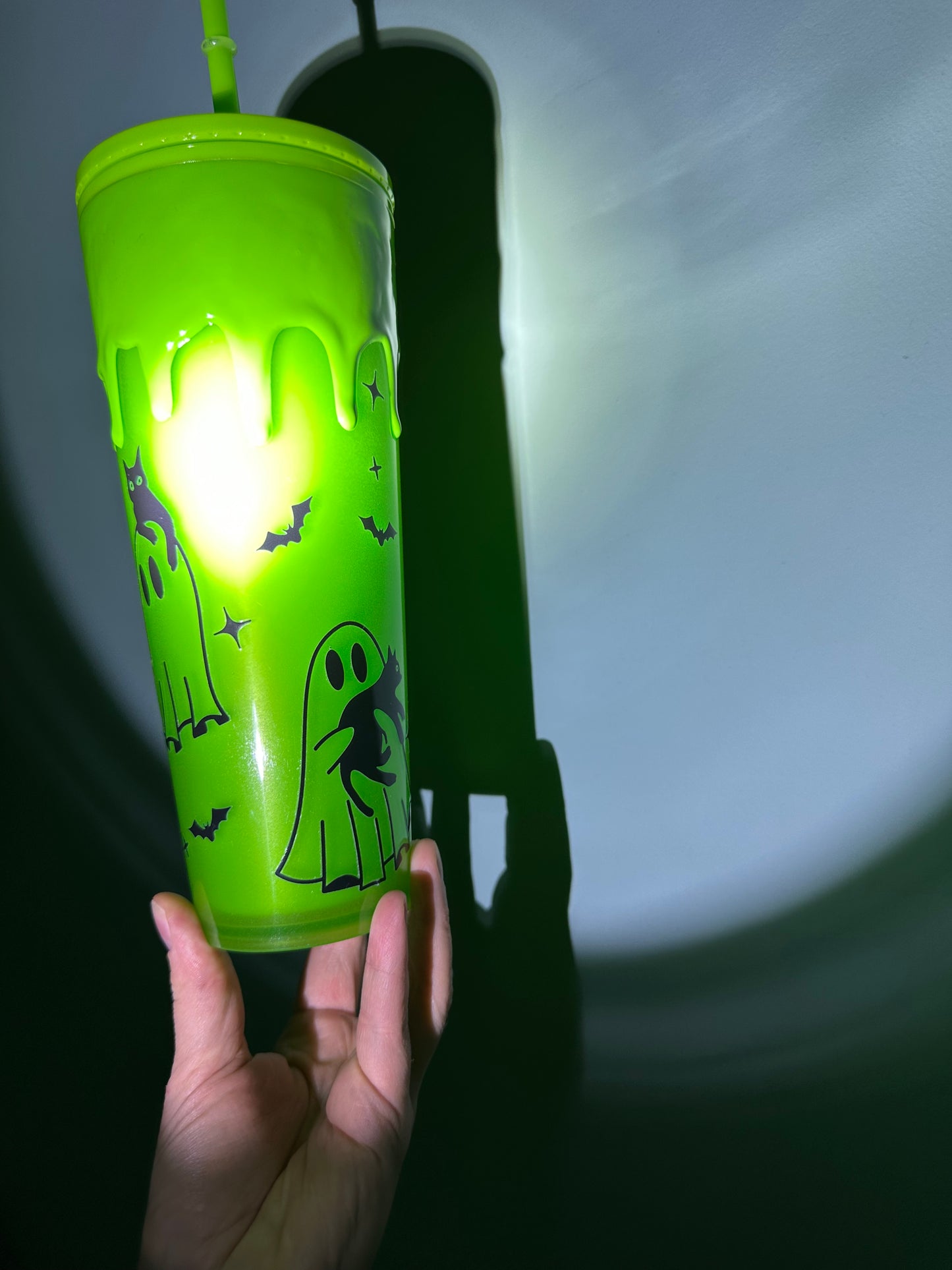 Tumbler vert Fantômes et chats - Effet GLOW IN THE DARK